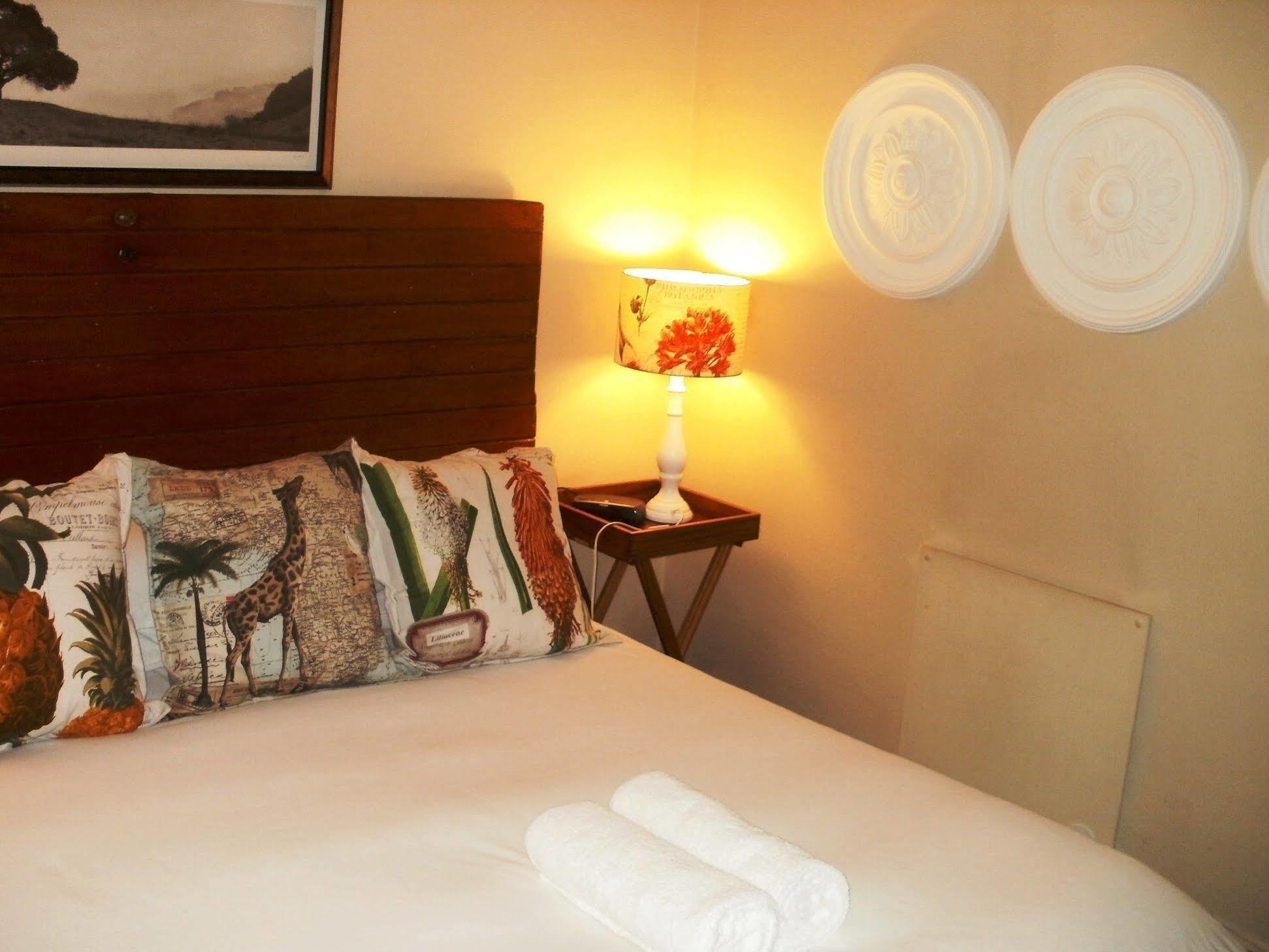 Khayamanzi Guesthouse Schoemanville Kültér fotó